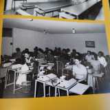...mentre le aule di ragioneria...